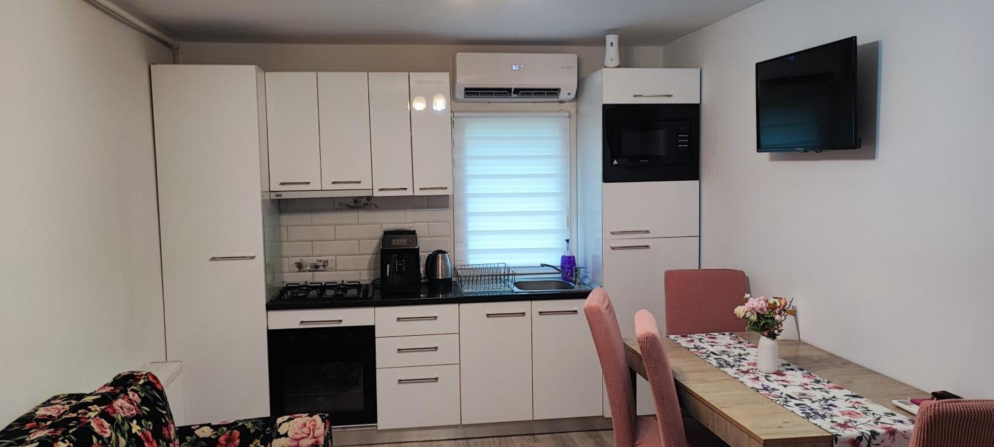 Apartament Gold Luxury Tîrgu Ocna Exteriér fotografie